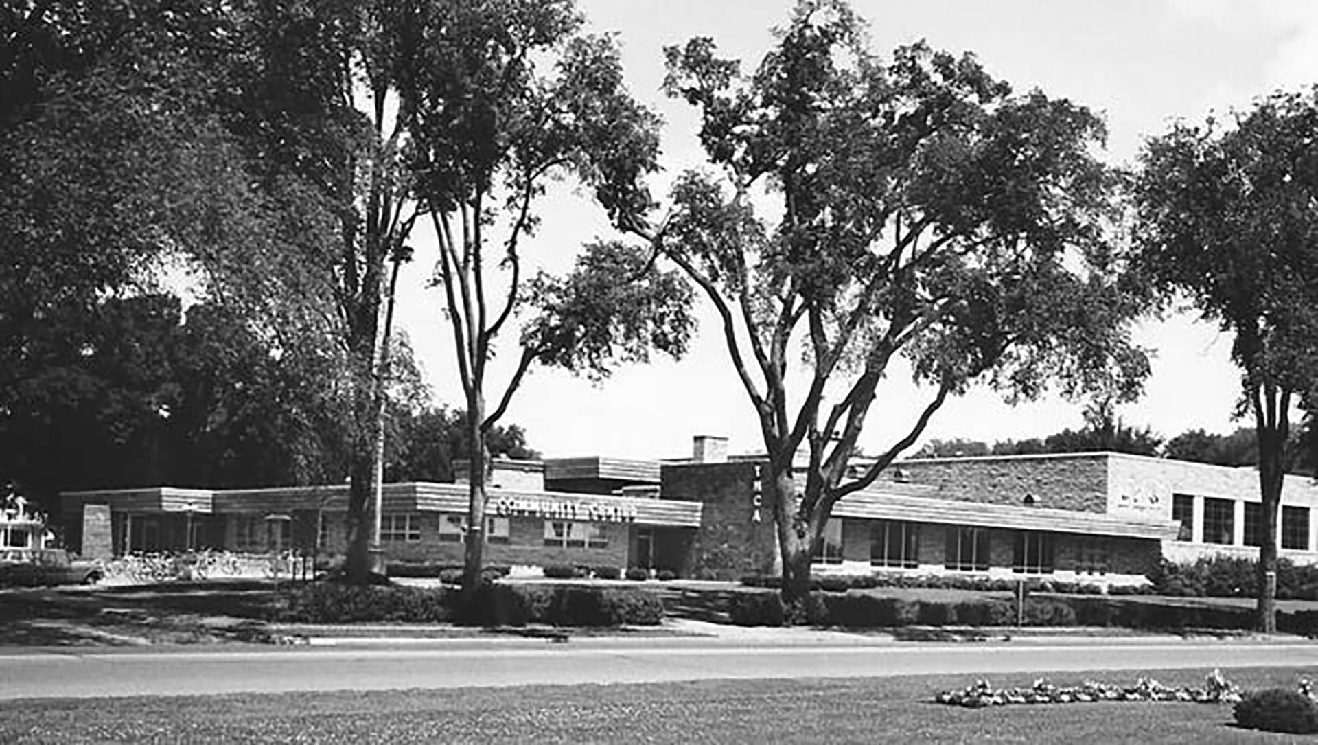 1958 Port Edwards Building